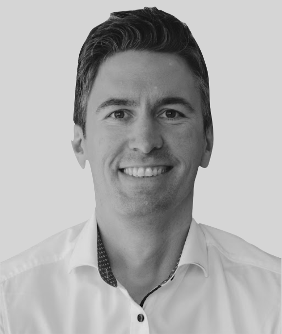 Simon Hecker profile